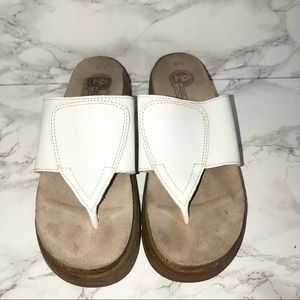 🚨 Arizona French T-Strap Footbed Sandals 8.5M